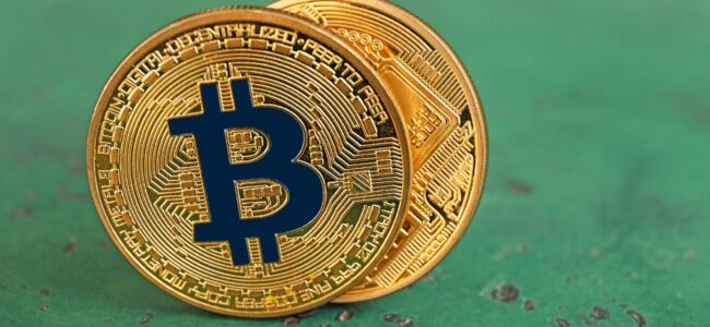 Como funciona uma transação de bitcoin?